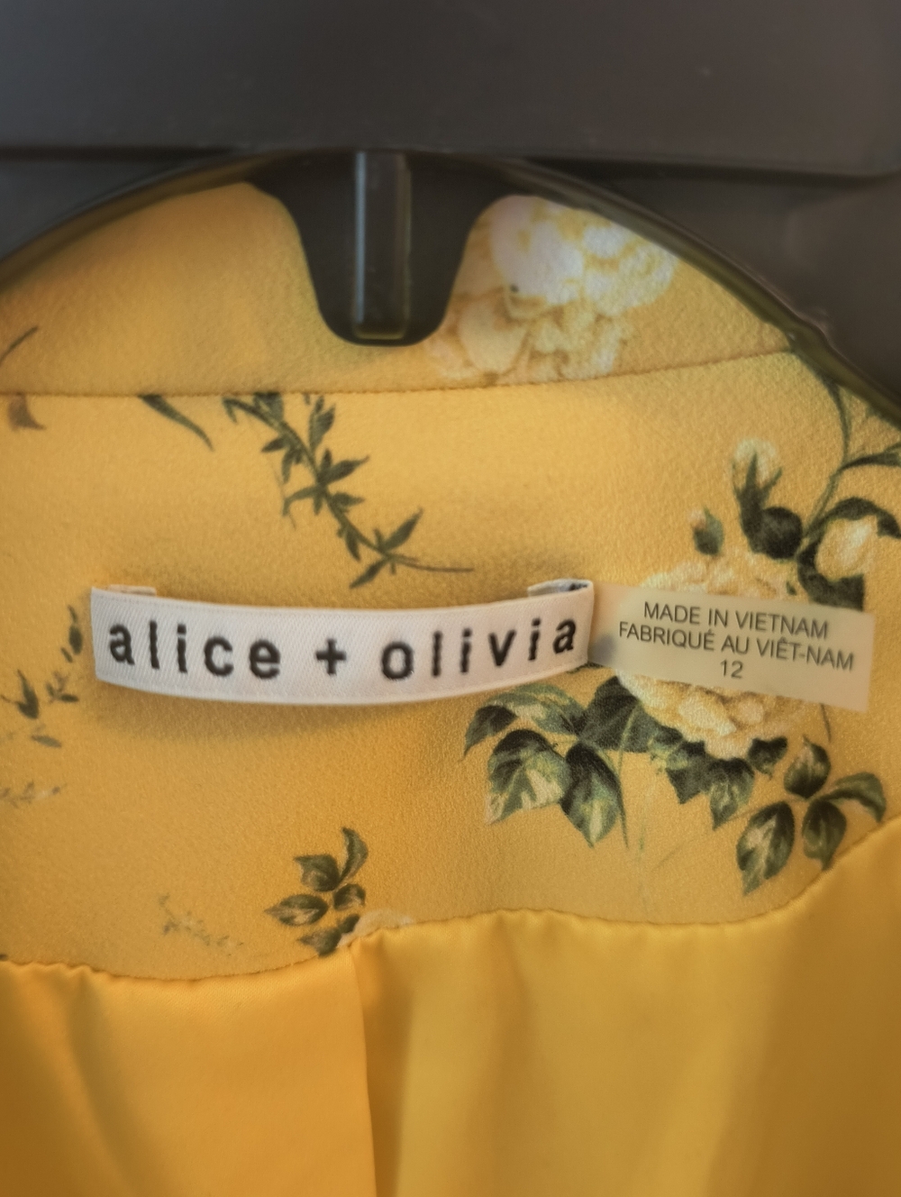 Alice + Olivia 'Justin' yellow floral boyfriend blazer Sz 12 ( No Shorts ) - Picture 11 of 12